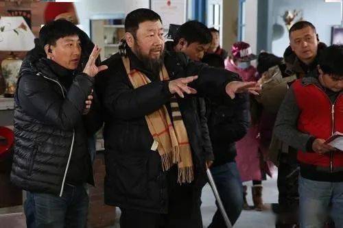 北京廣播電視網絡視聽重點項目創作推進(jìn)會(huì)在京召開(kāi)(圖)(圖3) 影視表演藝術-創作理論與實用教程_影視創作_影視高考命題故事(shì)創作